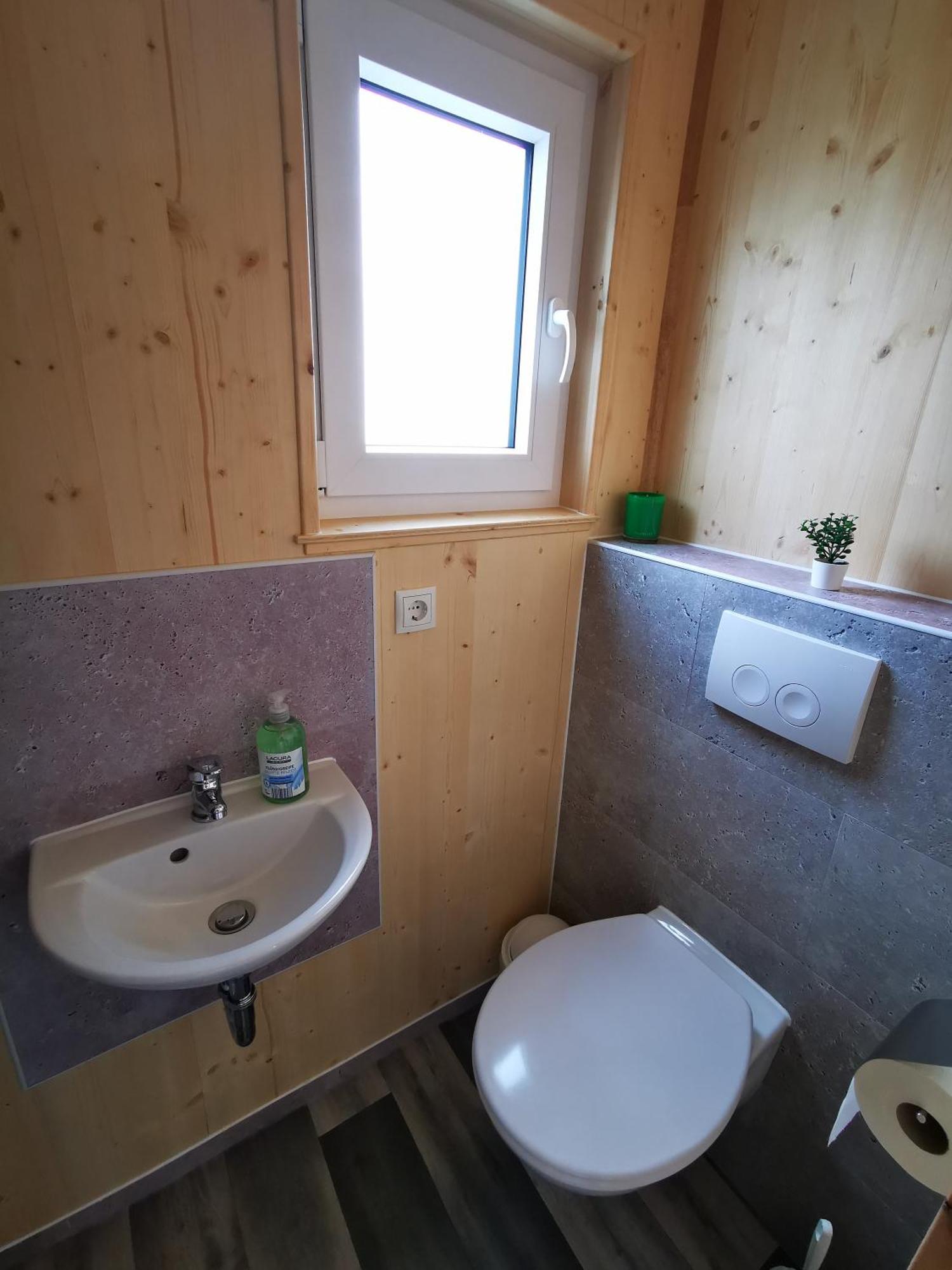 Tiny Guesthouse Herdt Euerbach Экстерьер фото